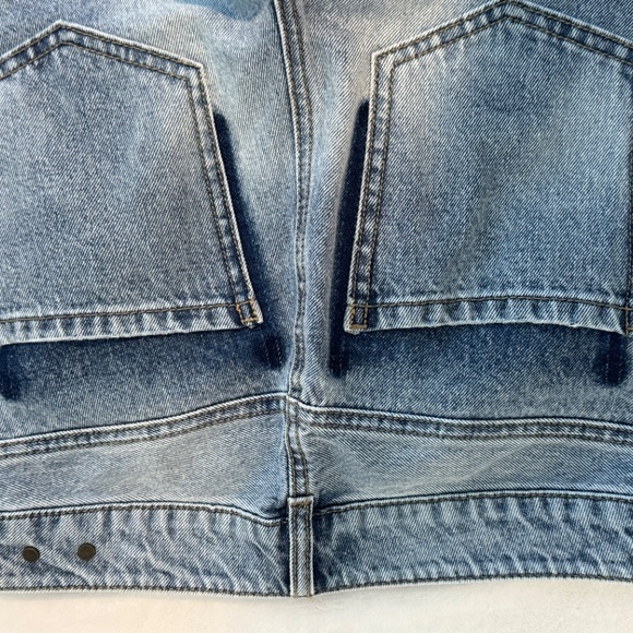 Cabi Jeans - 100% BF - Picture 4 of 5